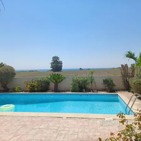 Villa Budget Escape To The Seaside Lárnaka