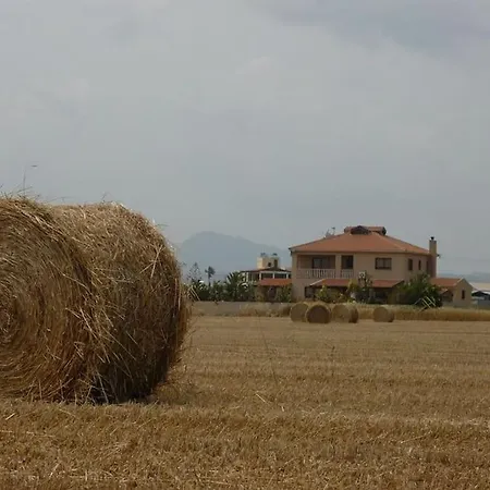 Budget Escape To The Seaside