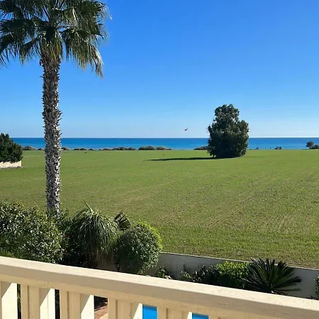 Vila Budget Escape To The Seaside *