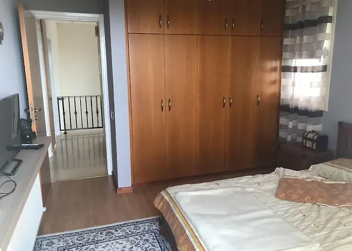 Budget Escape To The Seaside Larnaca